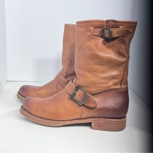 Women’s Frye Veronica Leather Boots Size 7